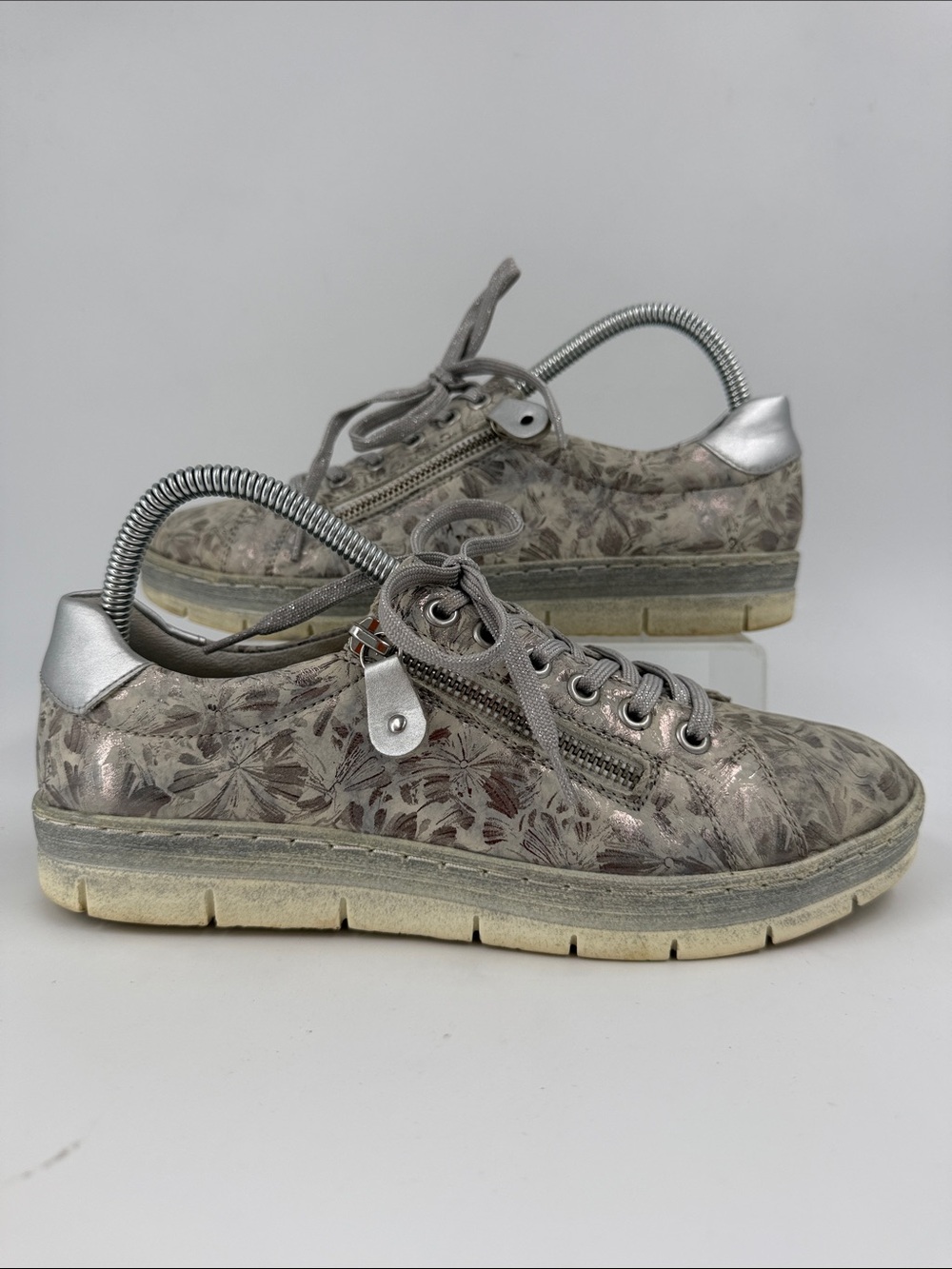 Remonte Liv Metallic Floral Side Zip Sneakers Women's Size EU 39 US Size 8.0